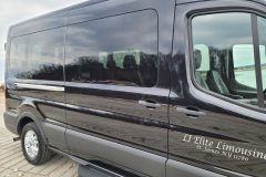 LIELITELIMO_Transit_Van_003