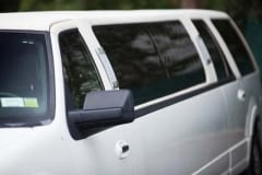 12_Passenger_Ford_Expedition_08