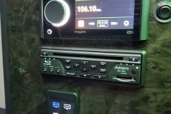 LI_Elite_Limo_White_Sprinter_Limo_36